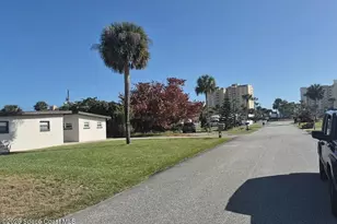 100 Carolyn Terrace, Daytona Beach, FL 32118 - Photo 4