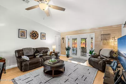 1805 W Shores Road, Melbourne, FL 32935 - Photo 10