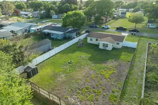 90 Stephenson Dr, Melbourne, FL 32904 - Photo 2