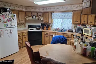 1805 Mango St NE, Palm Bay, FL 32905 - Photo 10