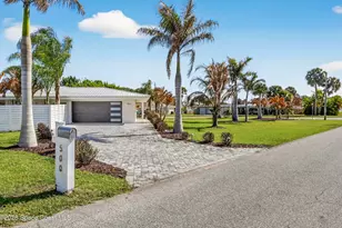 500 Hibiscus Trail, Melbourne Beach, FL 32951 - Photo 4