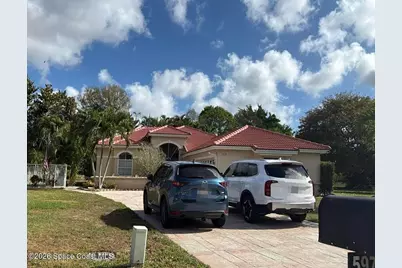 5978 Las Colinas Circle, Lake Worth, FL 33467 - Photo 2