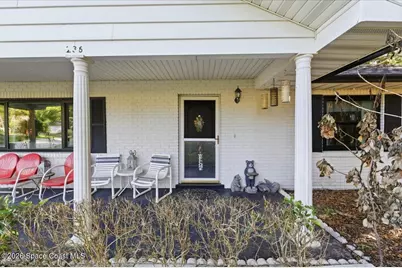 236 W Lake Ina Drive, Winter Haven, FL 33881 - Photo 4