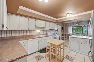 236 W Lake Ina Dr, Winter Haven, FL 33881 - Photo 30