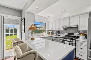 519 Summerset Ct, Indian Harbour Beach, FL 32937 - Photo 8