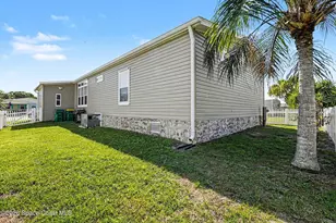 1067 Wren Cir, Barefoot Bay, FL 32976 - Photo 24