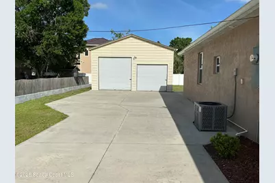 416 La Veta Drive, West Melbourne, FL 32904 - Photo 2