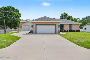 416 La Veta Dr, West Melbourne, FL 32904 - Photo 1