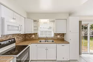 451 Sea Horse Ave, Indialantic, FL 32903 - Photo 6