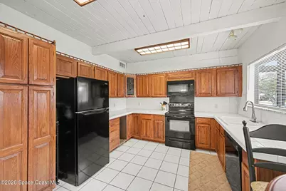 112 Osprey Court, Melbourne, FL 32940 - Photo 12