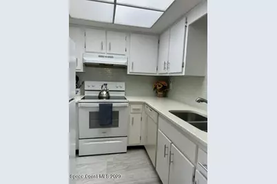 200 Saint Lucie Lane #207, Cocoa Beach, FL 32931 - Photo 2