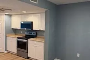 8931 Lake Dr, Cape Canaveral, FL 32920 - Photo 8