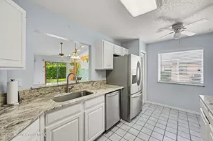 899 Ridge Lake Dr, Melbourne, FL 32940 - Photo 10