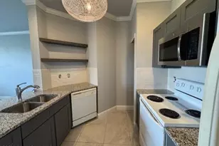 5663 Star Rush Dr, Melbourne, FL 32940 - Photo 2