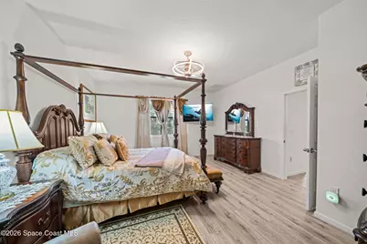 916 Old Country SE, Palm Bay, FL 32909 - Photo 16