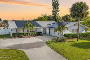 310 Franklyn Ave, Indialantic, FL 32903 - Photo 1