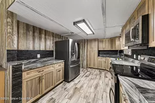 2241 Cindy Cir, Melbourne, FL 32935 - Photo 20