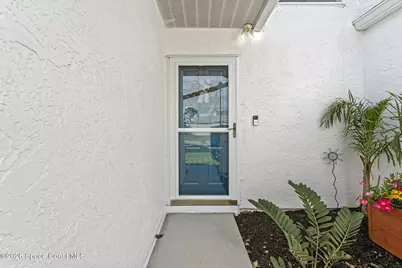 1018 Villa Drive, Melbourne, FL 32940 - Photo 6