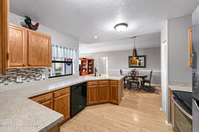 211 Seahorse Circle SE, Melbourne Beach, FL 32951 - Photo 18