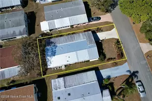 1352 Barefoot Cir, Barefoot Bay, FL 32976 - Photo 14