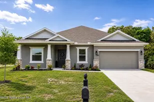 900 Nixon Cir NE, Palm Bay, FL 32907 - Photo 1