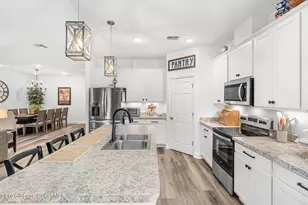 900 Nixon Cir NE, Palm Bay, FL 32907 - Photo 14