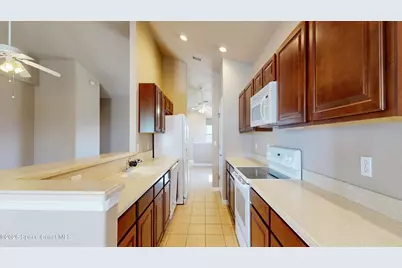 916 Ocaso Lane #206, Rockledge, FL 32955 - Photo 8