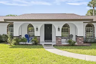 5215 Pina Vista Dr, Melbourne, FL 32934 - Photo 4