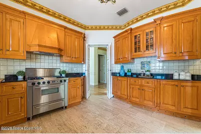 1000 N Riverside Drive, Indialantic, FL 32903 - Photo 64