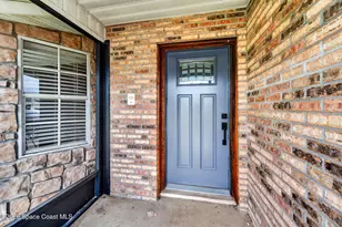 377 Emerson Dr NW, Palm Bay, FL 32907 - Photo 2