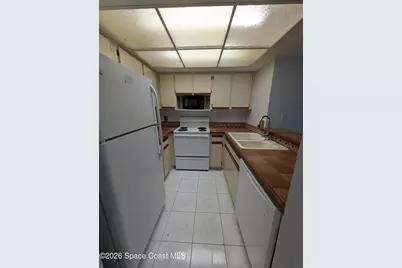 987 Sonesta Avenue NE #207, Palm Bay, FL 32905 - Photo 8