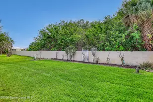 1018 S Fork Cir, Melbourne, FL 32901 - Photo 12