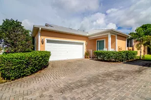 4070 Alamanda Key Dr, Melbourne, FL 32901 - Photo 2