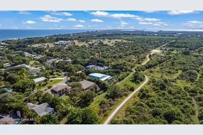 7144 Floridana Avenue, Melbourne Beach, FL 32951 - Photo 46