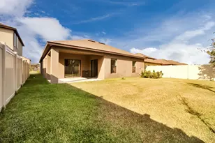 1183 Musgrass Cir, West Melbourne, FL 32904 - Photo 18