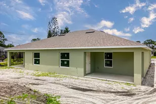 1167 Schumann Dr, Sebastian, FL 32958 - Photo 2