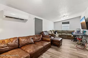 3040 Juanita Cir, Melbourne, FL 32901 - Photo 8