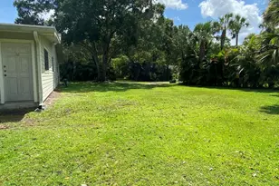 1373 Haverford Ln, Sebastian, FL 32958 - Photo 4