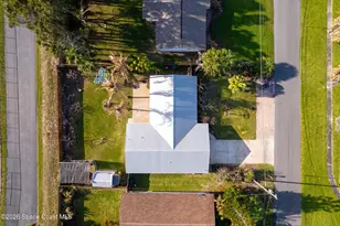 2047 Barracuda Ave, Melbourne Beach, FL 32951 - Photo 28