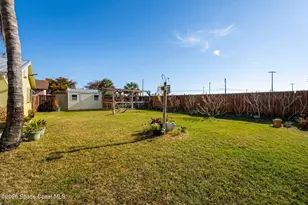 2047 Barracuda Ave, Melbourne Beach, FL 32951 - Photo 32