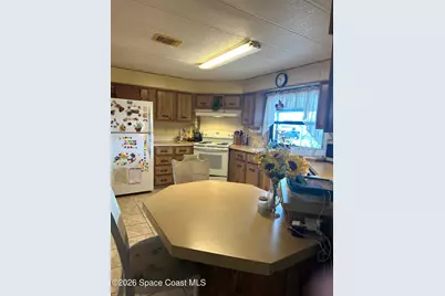 519 Puffin Drive, Barefoot Bay, FL 32976 - Photo 10