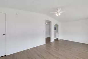 908 Oleander Cir, Barefoot Bay, FL 32976 - Photo 4