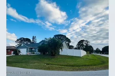 1098 Falconer Street NW, Palm Bay, FL 32907 - Photo 2