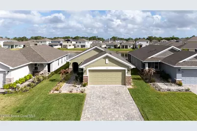 1061 Canfield Circle SE, Palm Bay, FL 32909 - Photo 1