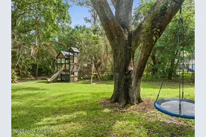 1240 40th Avenue SW, Vero Beach, FL 32968 - Photo 36