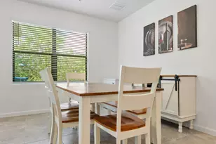 840 Old Country Rd S E, Palm Bay, FL 32909 - Photo 4