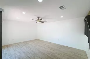 2577 S Park Ave, Titusville, FL 32780 - Photo 8