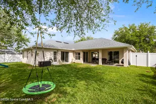 2425 Tuscarora Ct, Melbourne, FL 32904 - Photo 32