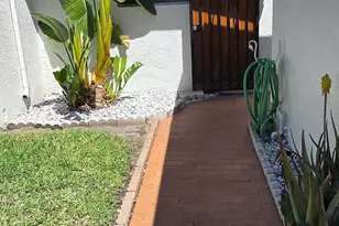 414 Hawthorne Ct, Indian Harbour Beach, FL 32937 - Photo 2