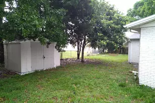 693 John Hancock Ln, Melbourne, FL 32904 - Photo 14